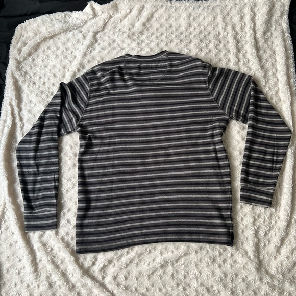 Lightweight long sleeve - Picture 2 of 6